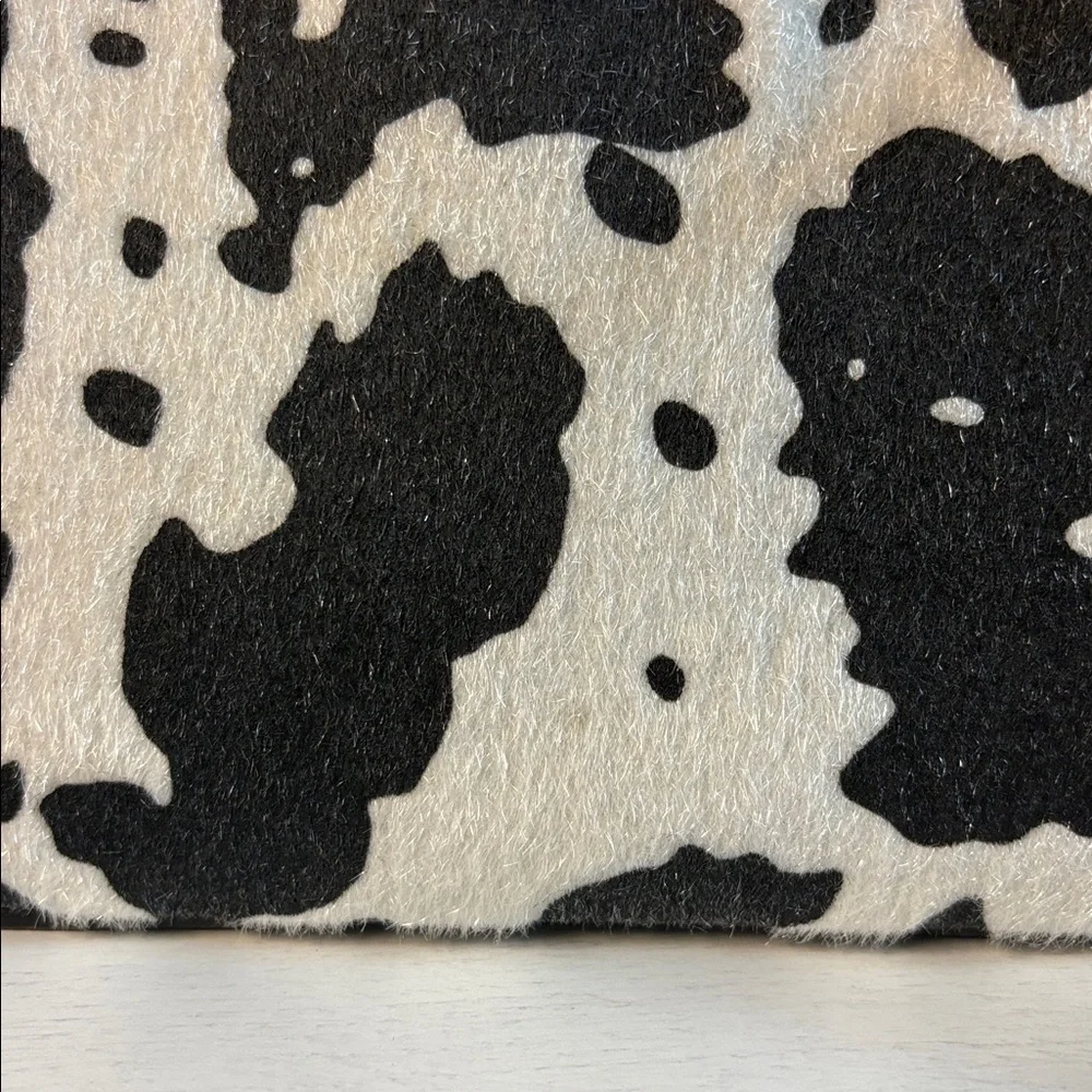 Cow print purse - Picture 5 of 5
